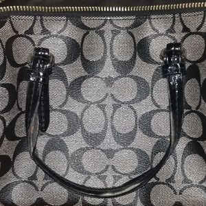Coach Bags - Coach Crossbody Purse Coach Bags - Coach Crossbody Purse